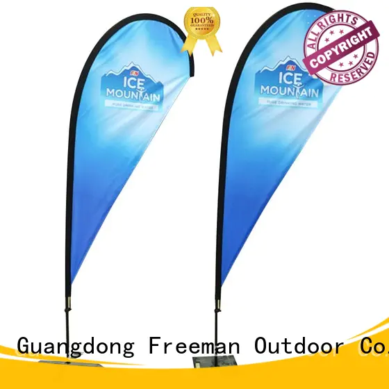 FeaMont fiberglass feather flag banners marketing in beach
